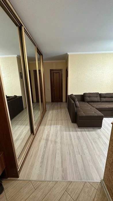 Продаж 2к в новобудові з ремонтом центр міста по вул.Соборно