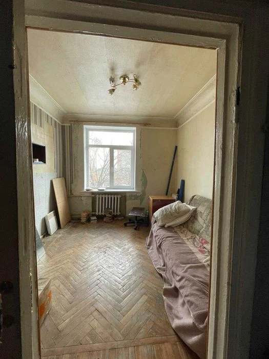 2m 2 apartment metro Kholodnaya Gora Stalinka Poltavsky Shlyakh є