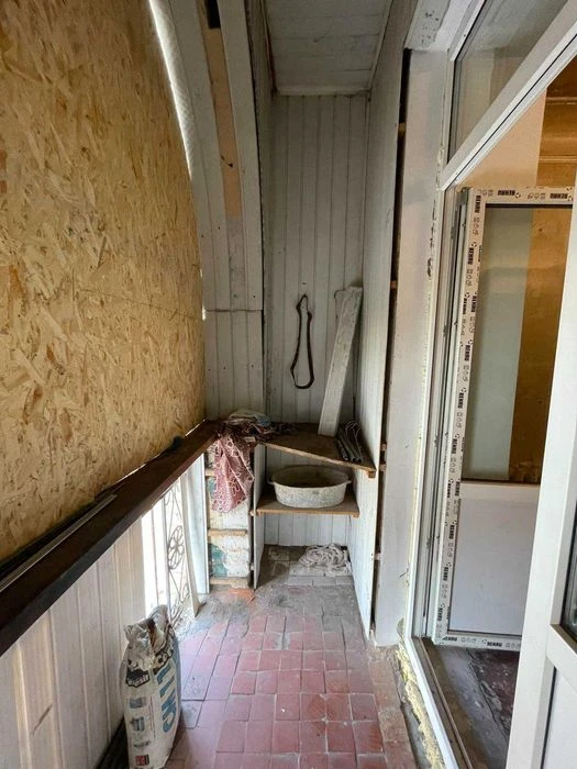 2m 2 apartment metro Kholodnaya Gora Stalinka Poltavsky Shlyakh є