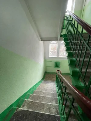 2m 2 apartment metro Kholodnaya Gora Stalinka Poltavsky Shlyakh є