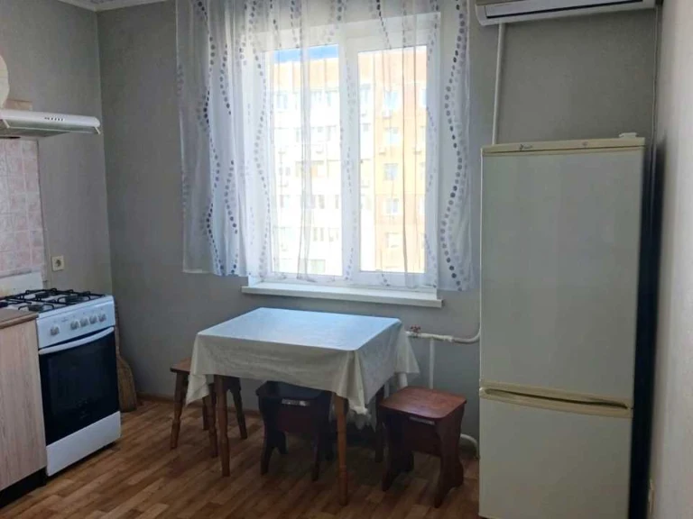 Apartment. Odesa, Akademika Saharova str.