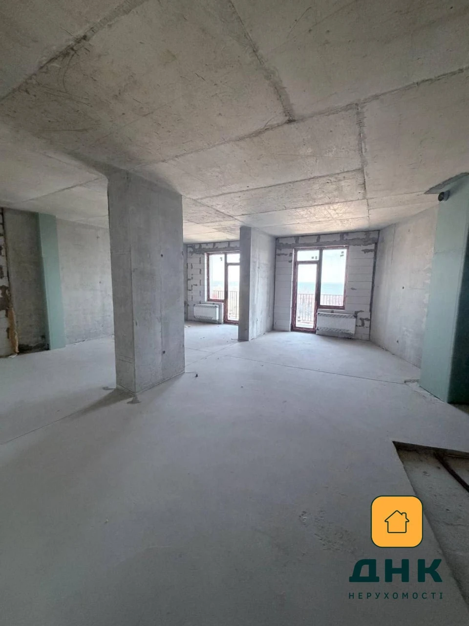 Golden Shore Promenade. One-bedroom apartment. Sea view