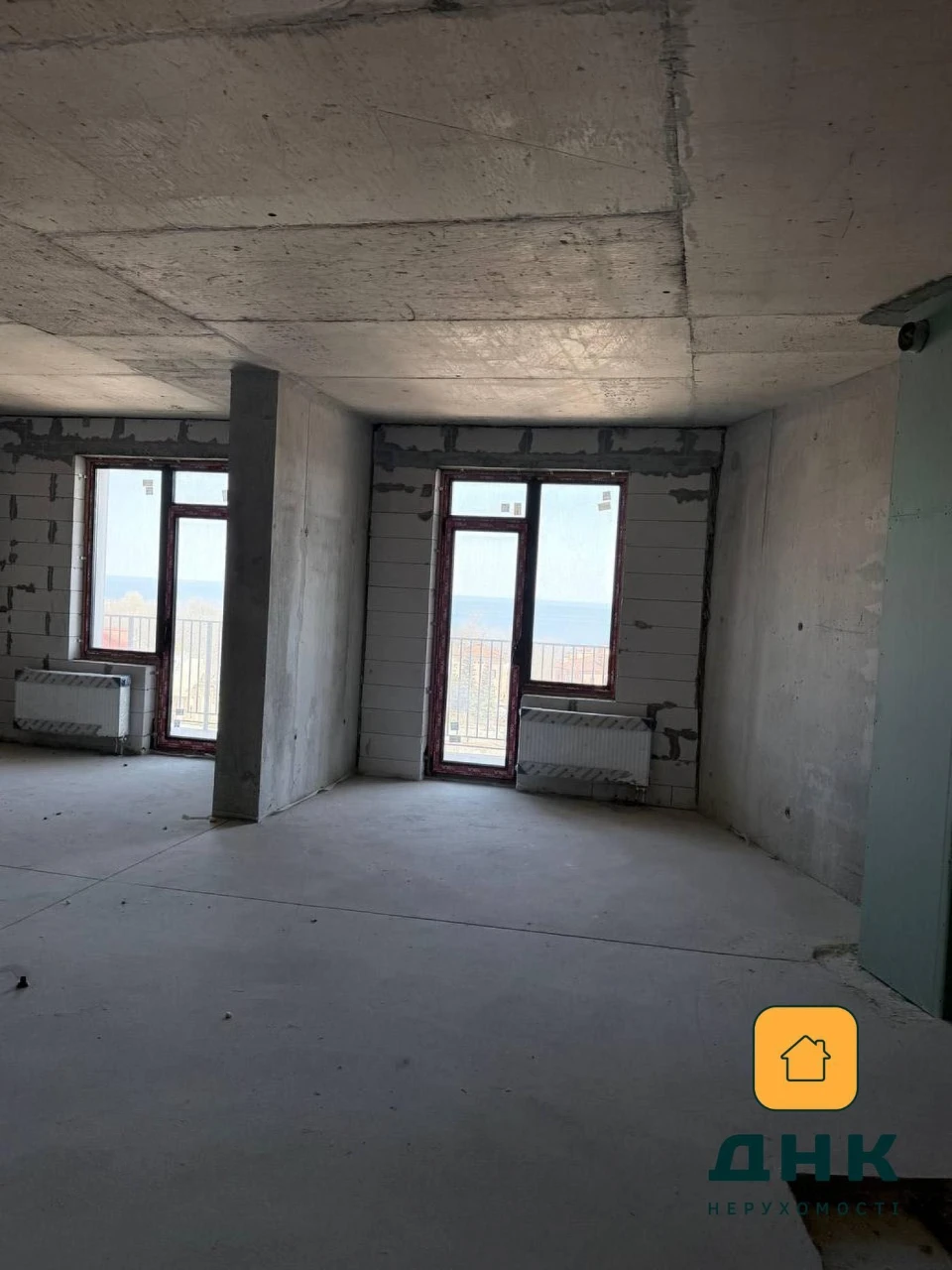 Golden Shore Promenade. One-bedroom apartment. Sea view