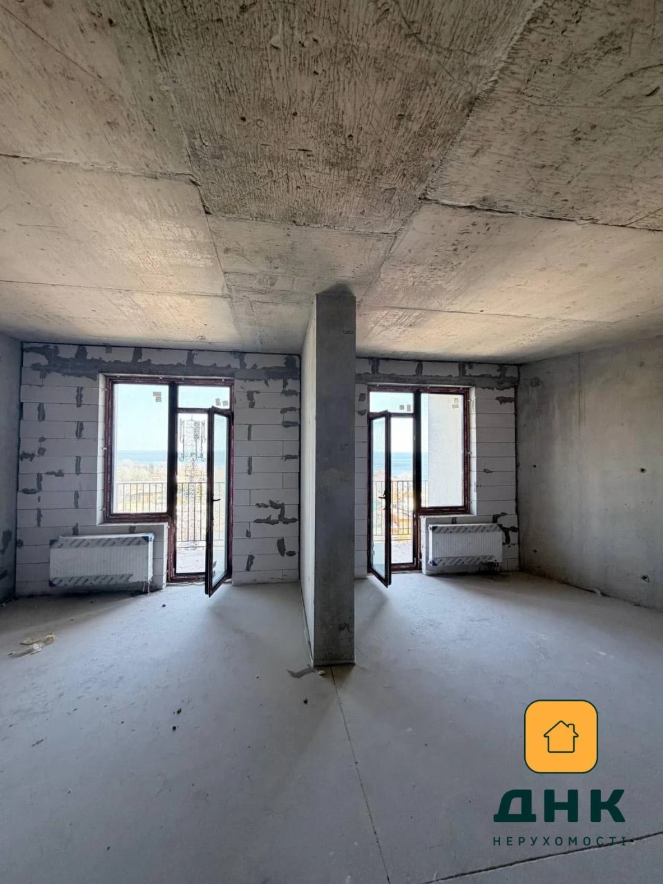 Golden Shore Promenade. One-bedroom apartment. Sea view
