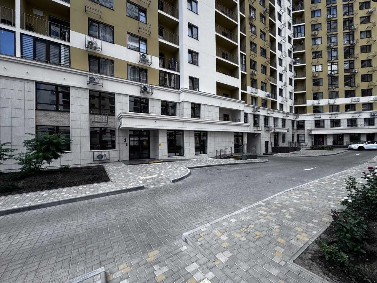 1-комнатная квартира на Тайрове с ремонтом в сданном доме 35 м²