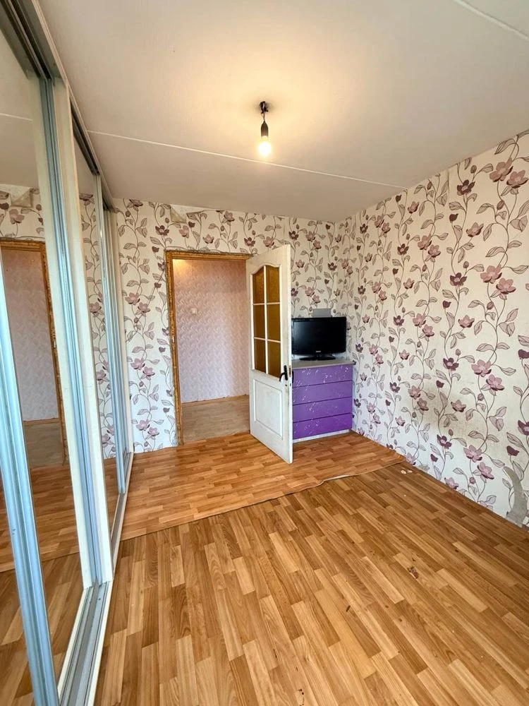 Urgent! 2-room apartment on Nebesnaya Sotsi Street | Kyiv district
