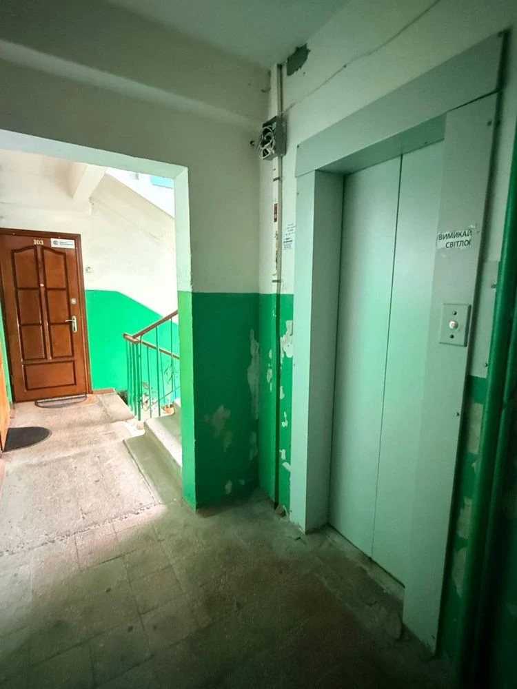 Urgent! 2-room apartment on Nebesnaya Sotsi Street | Kyiv district