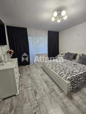 Трикімнатна квартира 73 м² в Одесі