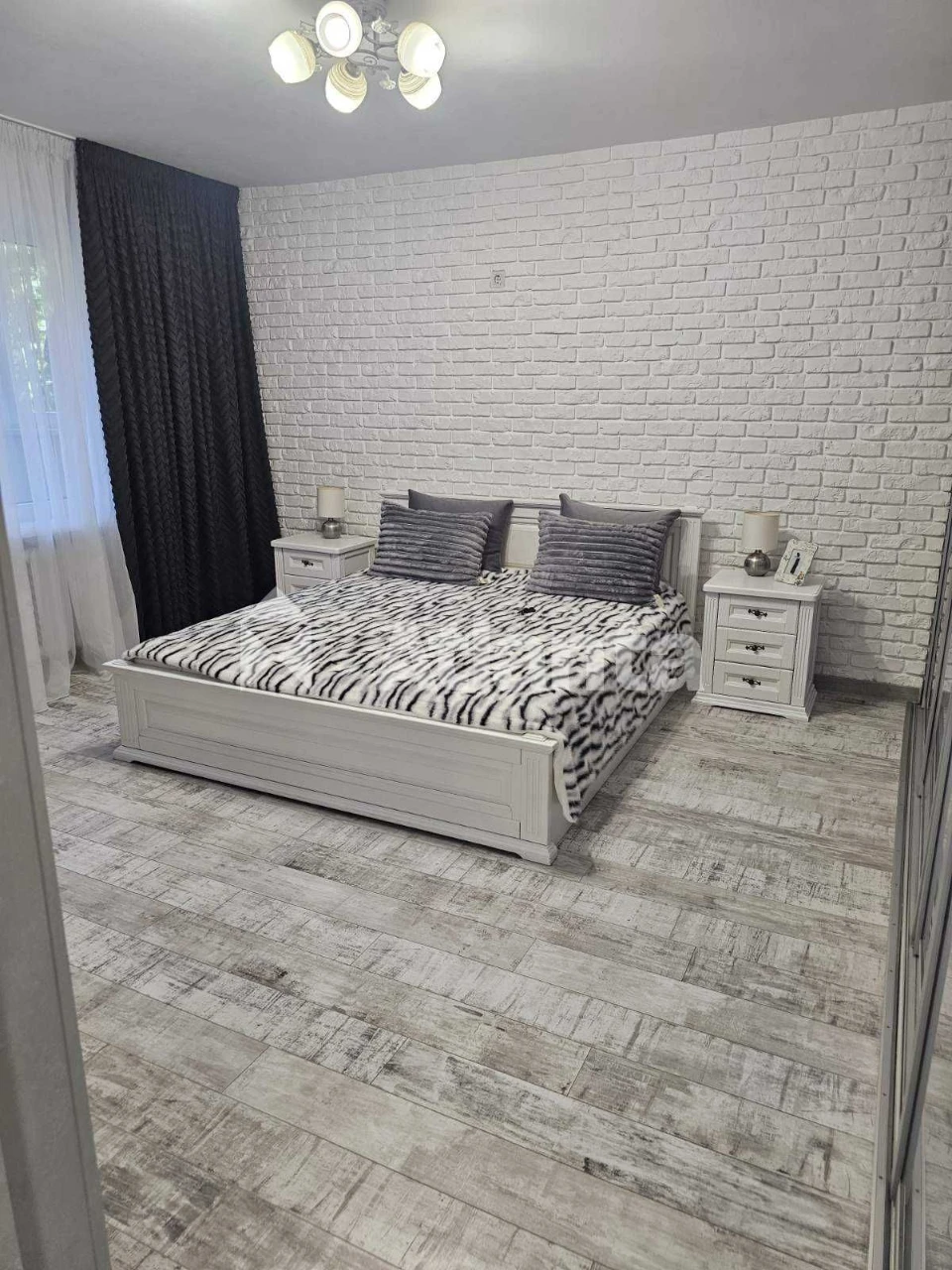 Трикімнатна квартира 73 м² в Одесі