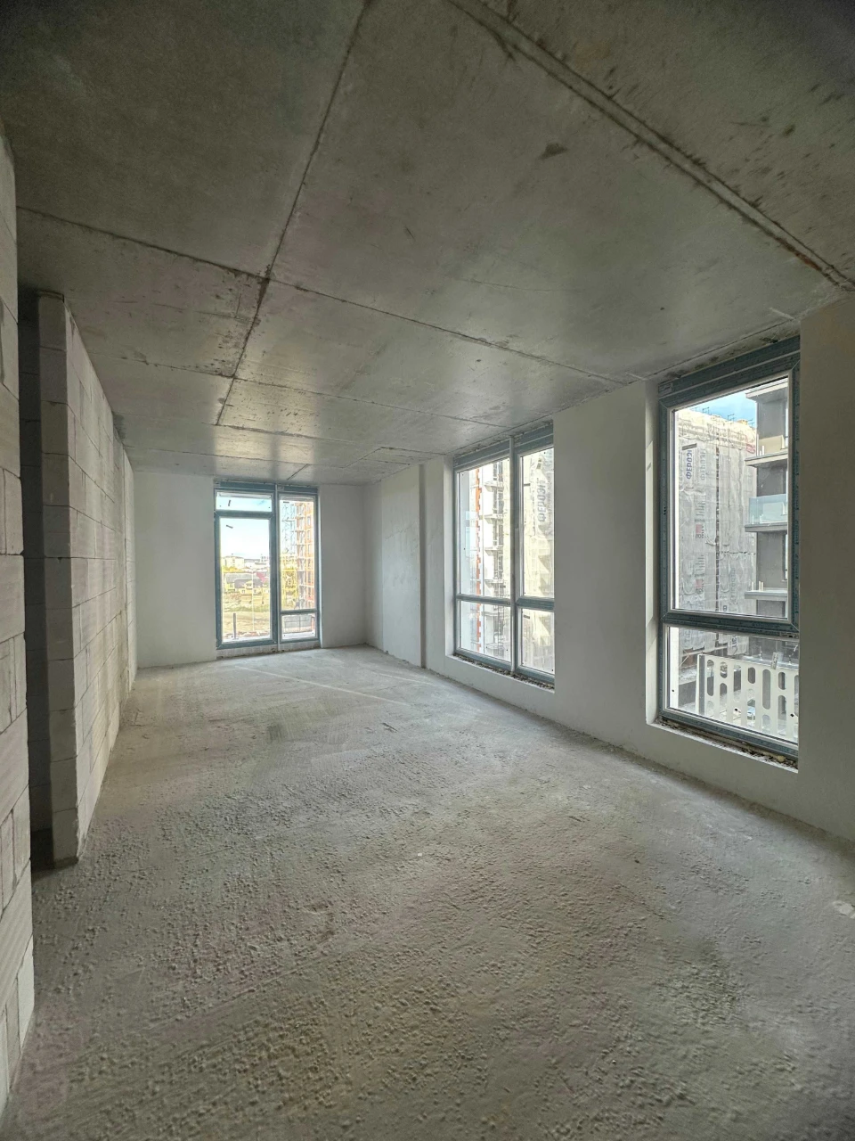 FOR SALE: 3-room apartment, 77 sq m, Manhattan Up