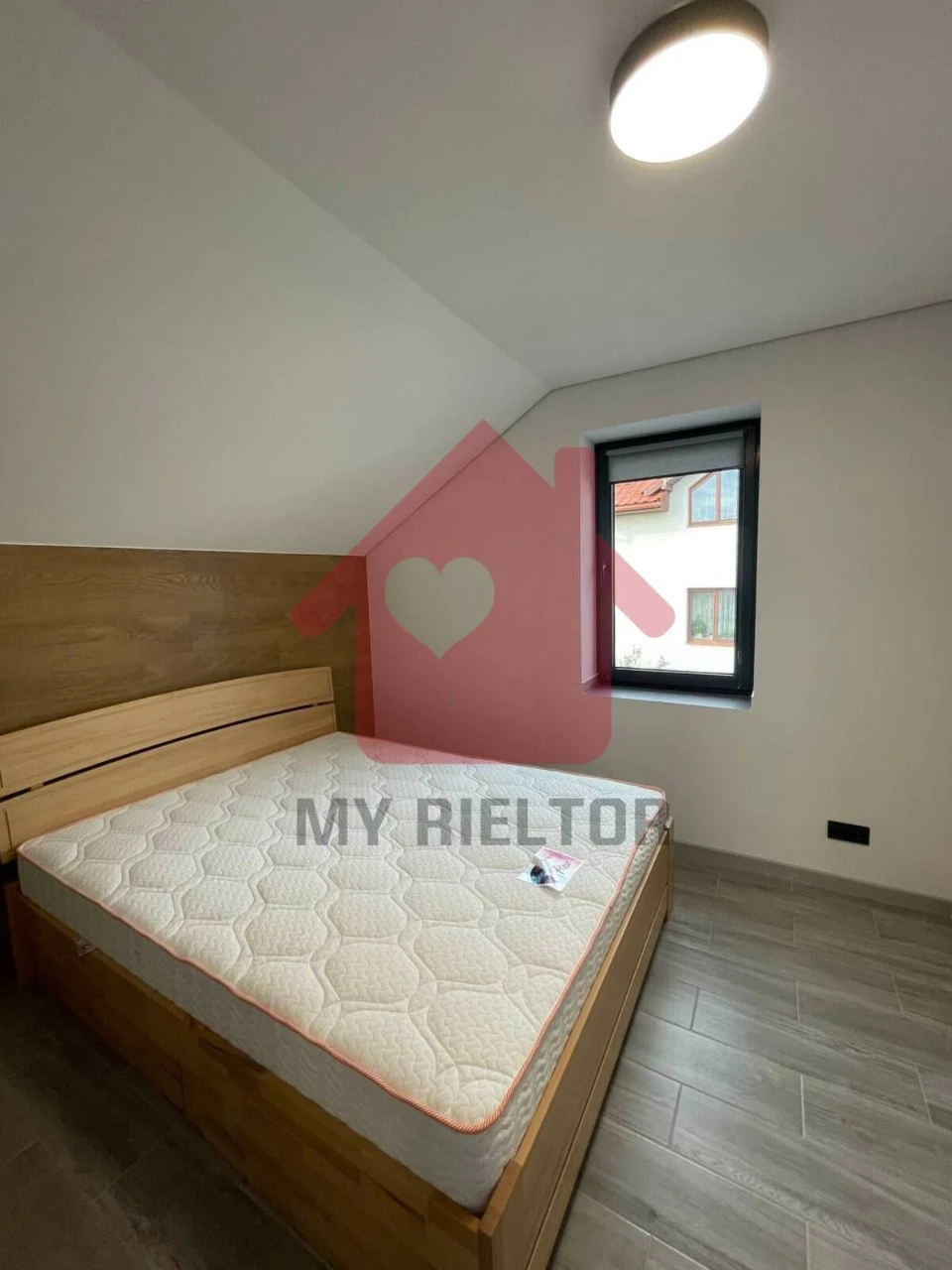 House for Sale in Chervenitsa