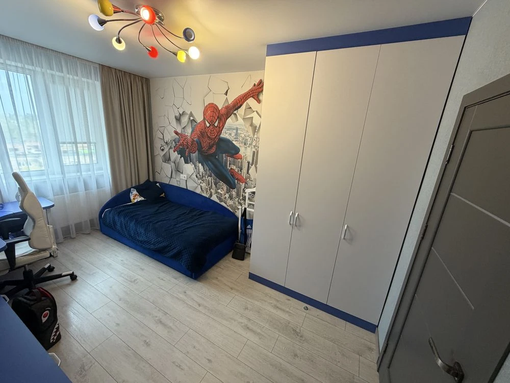 For Sale: Large 3-Bedroom Apartment in Favorit, Zhytomyr - 96 sq meters