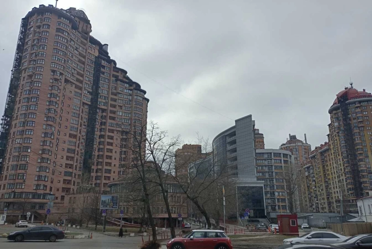 Sale of 3-room apartment 78 m², Evgeniya Konovaltsa street,