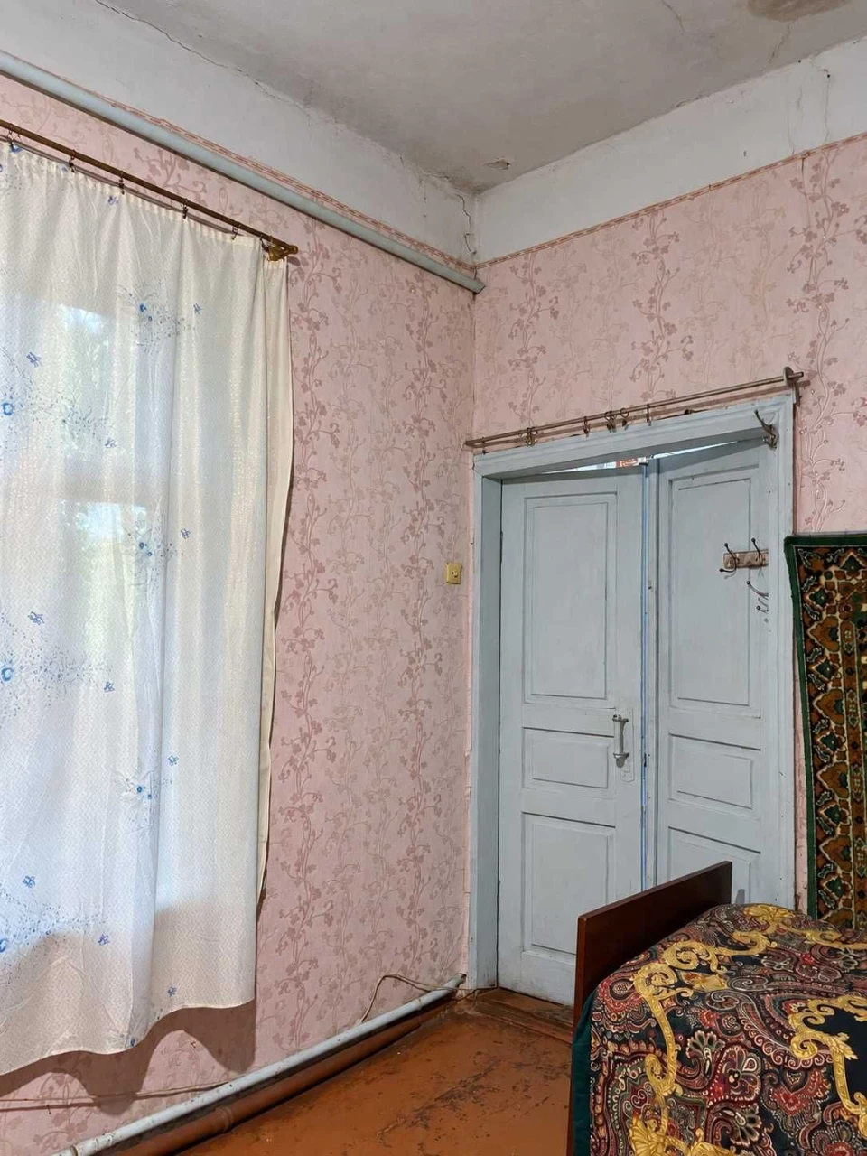 Частина будинку 41,5 м² з окремим входом і ділянкою - Критий