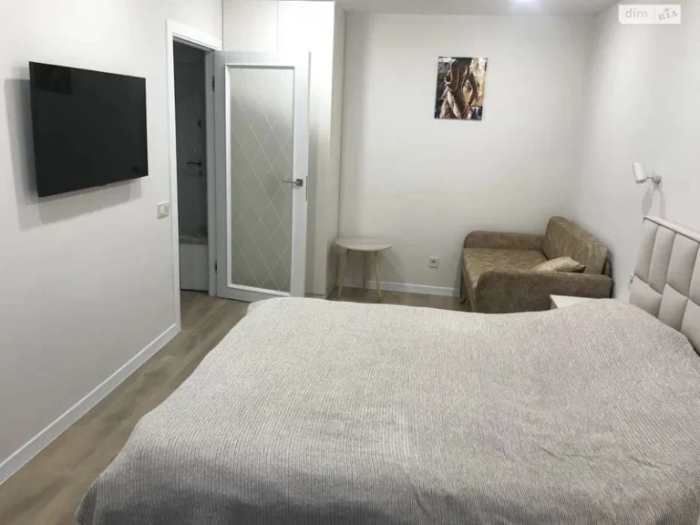 Long-Term Rental Apartment Lukyanivka