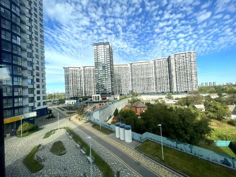 Квартира. Київ, Зарічна вулиця