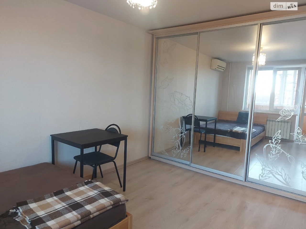 Long-Term Rental Apartment, Syrets'
