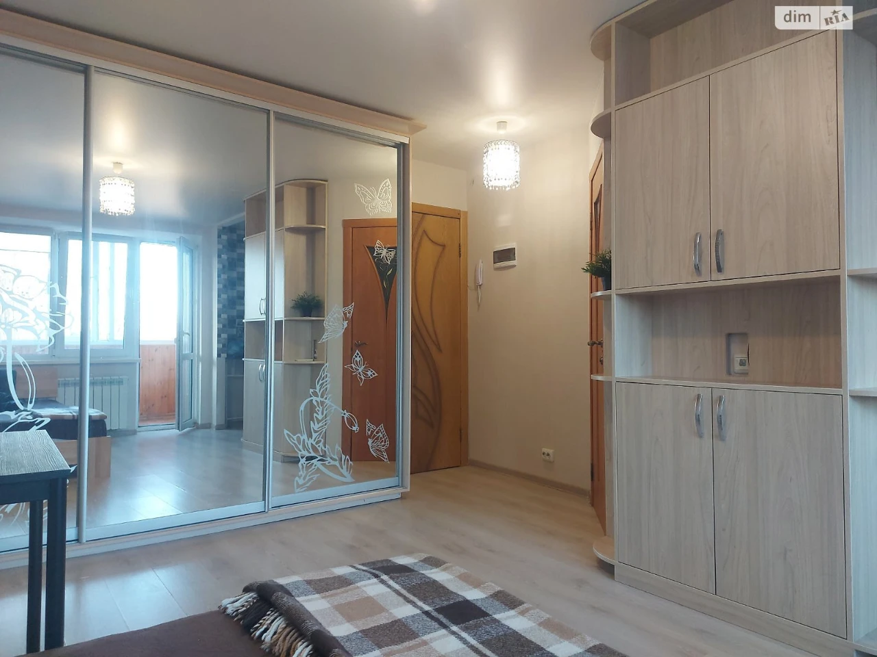 Long-Term Rental Apartment, Syrets'
