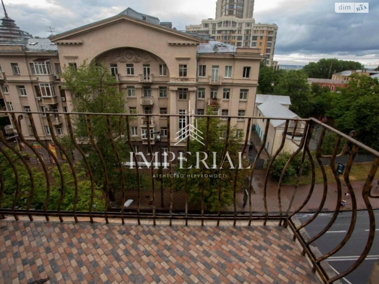 Long-Term Rental Apartment in Pecersky