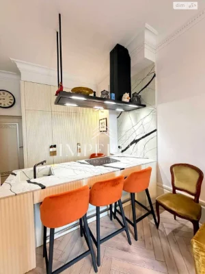 Long-Term Rental Apartment, Шевchenkivsky