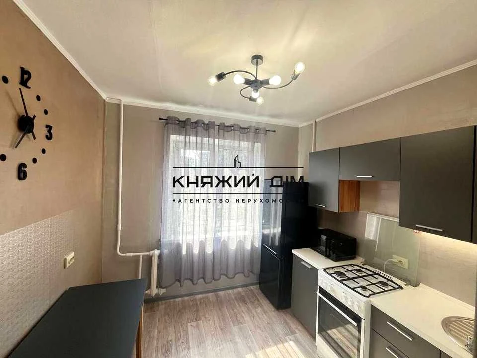 Apartment. Yaroslav Ivanyshkevych Street, Kyiv