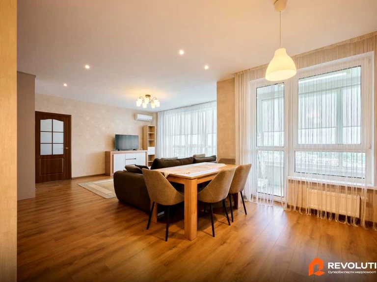 Apartment. Zarychna st. Kyiv