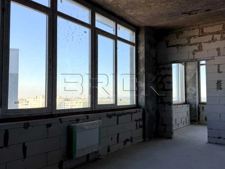 Apartment. Brothers Chibineyev Street, Kyiv