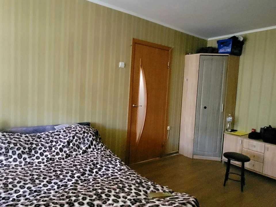 Apartment. Dnipro, Bohdan Khmelnytsky St.