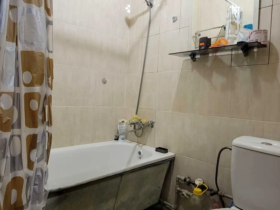 Apartment. Dnipro, Bohdan Khmelnytsky St.