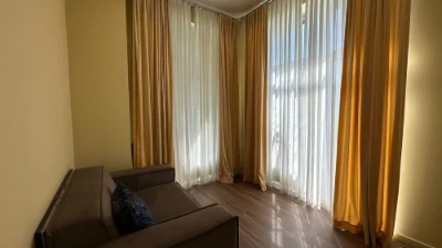 2-комн 68 м2 на первом этаже. Ремонт, мебель