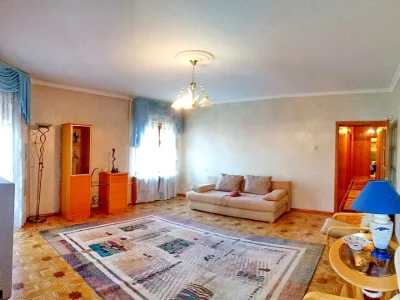 Квартира. Одесса, улица Вадима Корженка