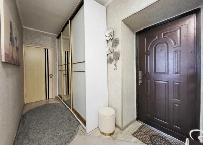 Продажа 2-комнатная квартира, новостройка, 2 этаж, Рем