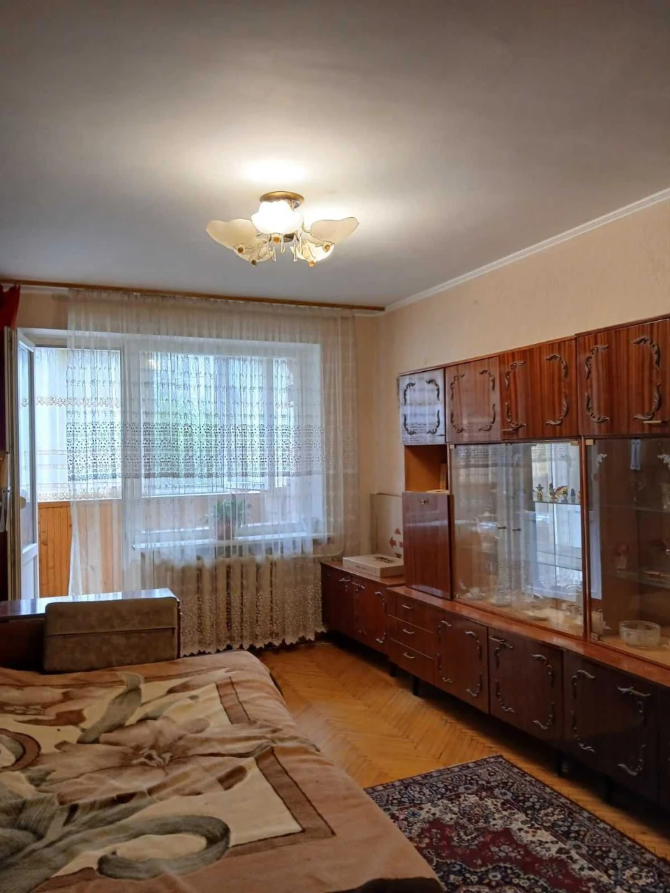 2 km apartment on the 2nd floor, good residential condition, quiet location