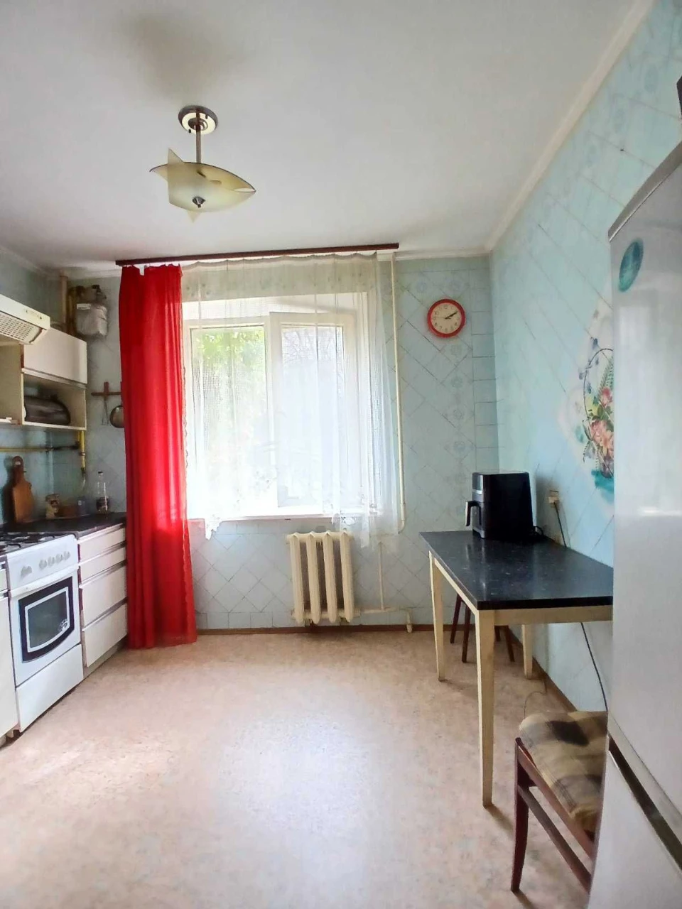 2 km apartment on the 2nd floor, good residential condition, quiet location