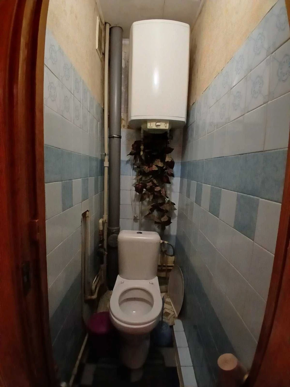 2 km apartment on the 2nd floor, good residential condition, quiet location
