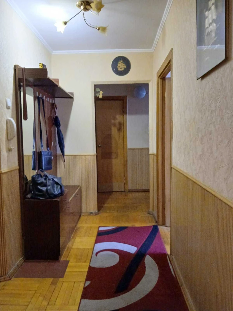 2 km apartment on the 2nd floor, good residential condition, quiet location