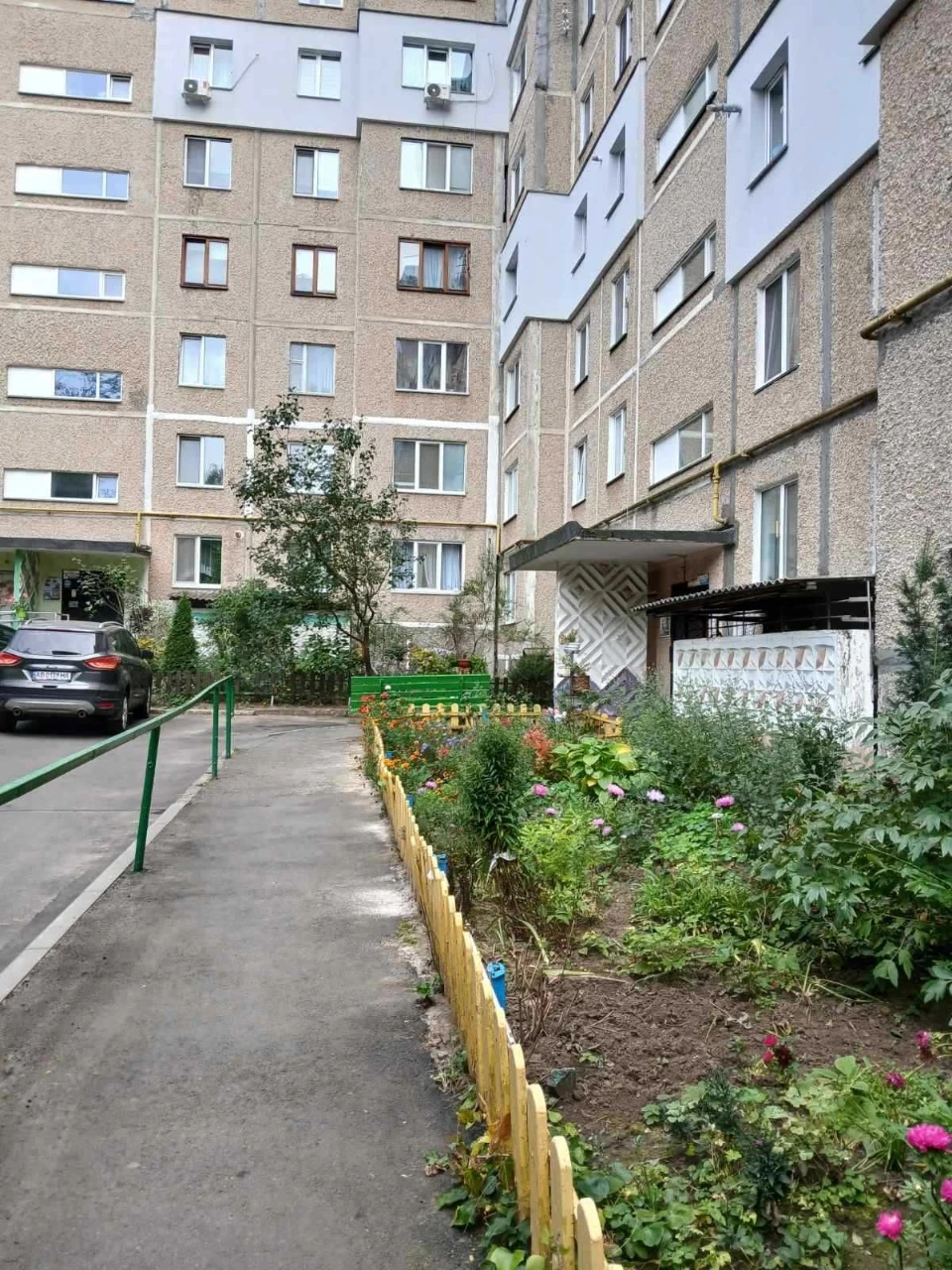 2 km apartment on the 2nd floor, good residential condition, quiet location