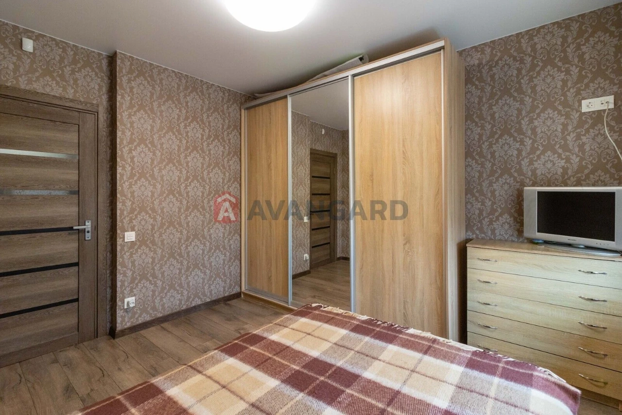 Продаж 3к. кв. з ремонтом, ЖК Патріотика (зданий будинок)