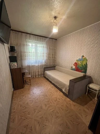 Продам 2х-кімнатну квартиру на Троещені. Від Власника без по