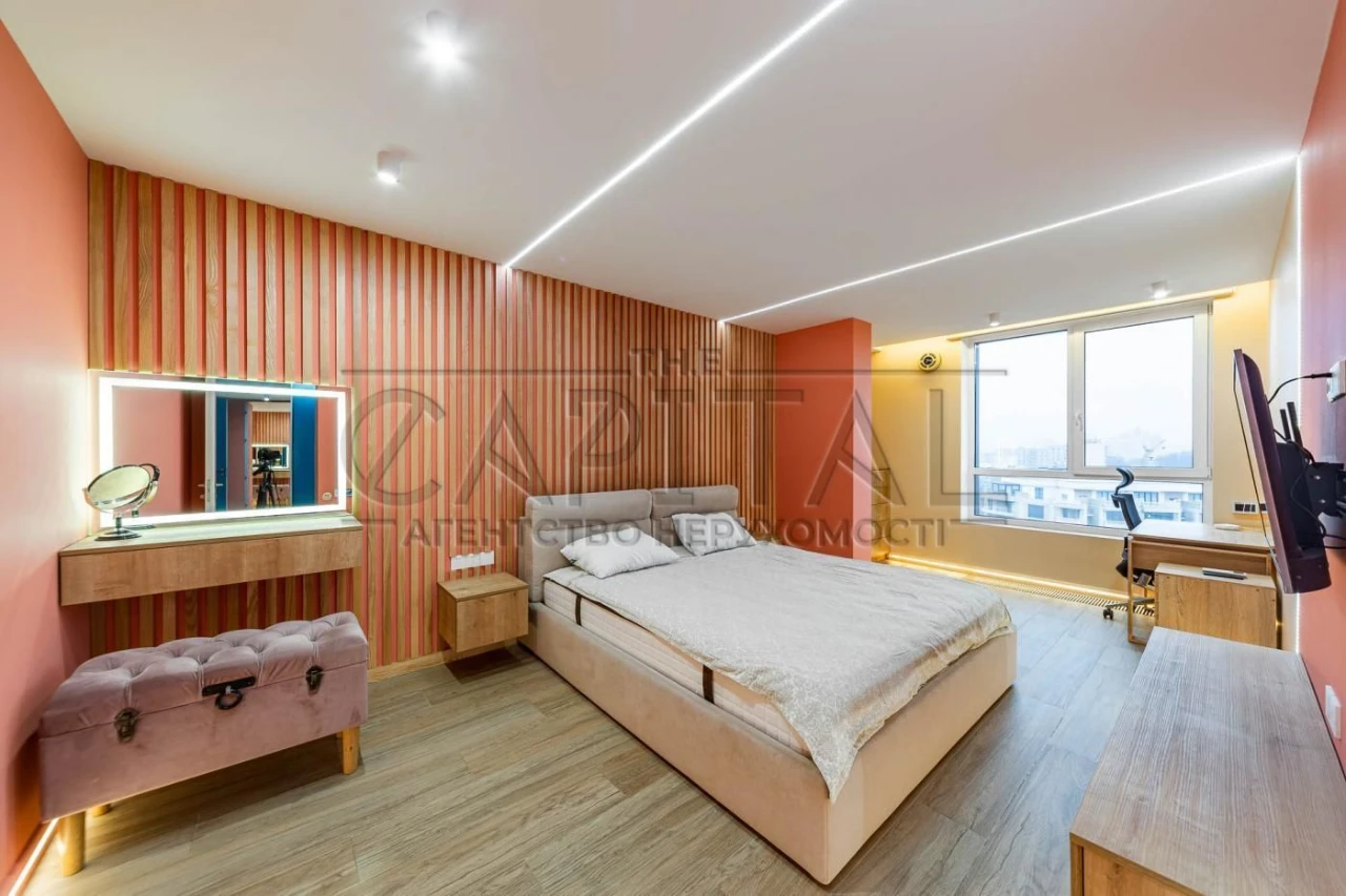 Продаж унікальної 2-к квартири ЖК Podil Plaza and Residence
