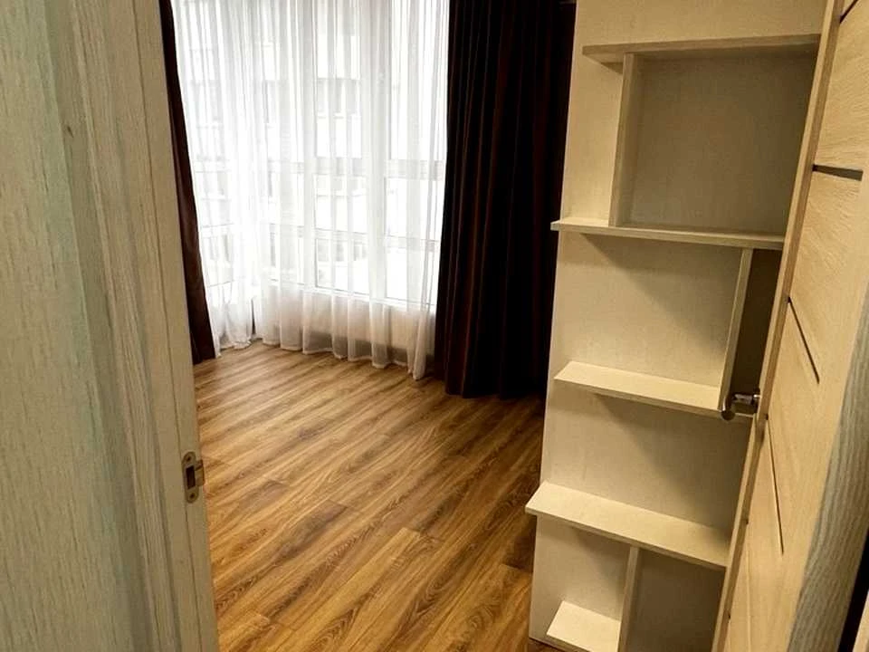 Apartment. Kharkivshe Street, Kyiv
