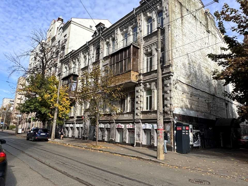 Квартира. Киев, Межигорьская ул.