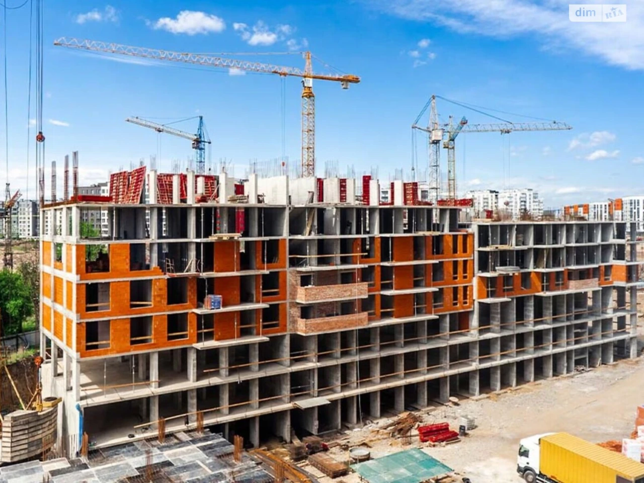 Продажа квартиры Коновальца Чорновола.
