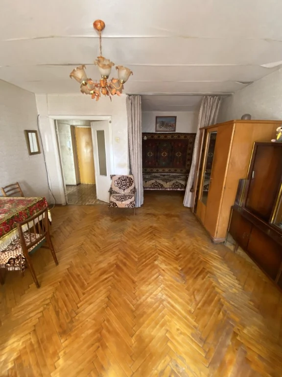 Продаж 1-кімнатної квартири у Дарницькому р-н. Юрія Литвинсь