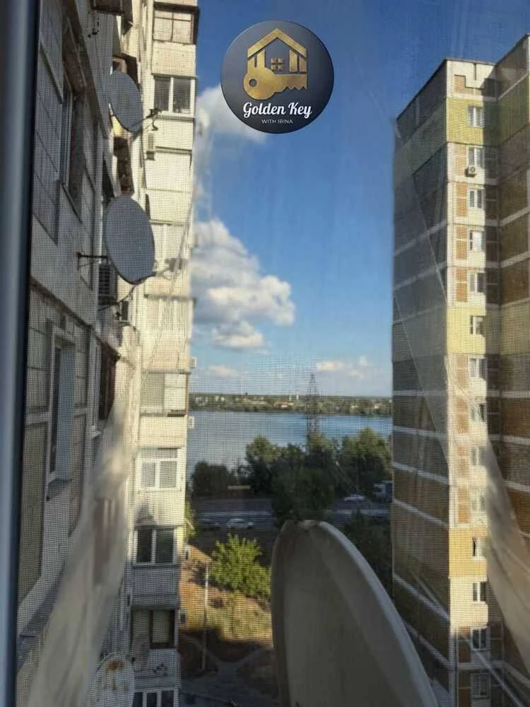 Продам 3-к квартиру Київ, Дарницький, Ревуцького вул, 44