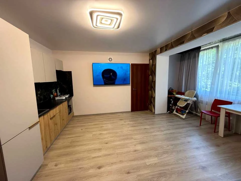 Apartment. Bohdan Khmelnytsky Street, Dnipro