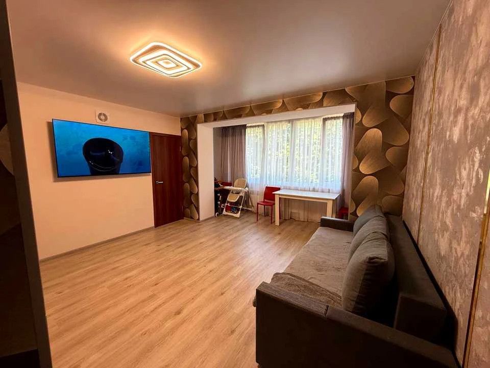 Apartment. Bohdan Khmelnytsky Street, Dnipro