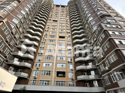 Apartment. Odesa, French Boulevard.