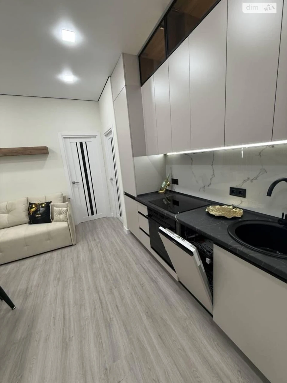 Apartment for Sale - Primorsky