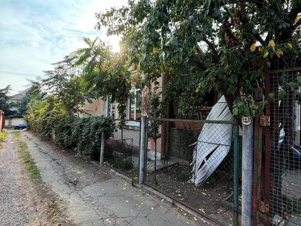 Land. George Lipsky Street, Odessa